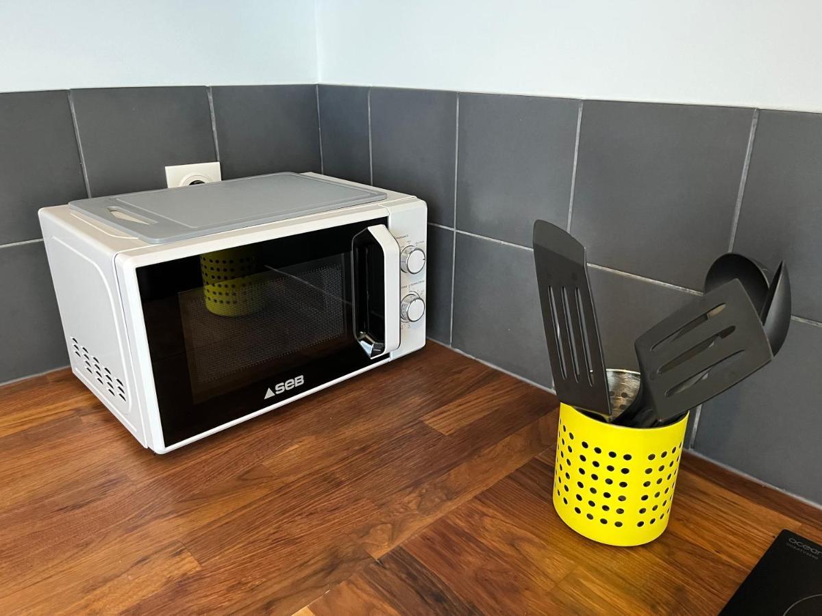 Appartement Le Voltaire à Melun Extérieur photo